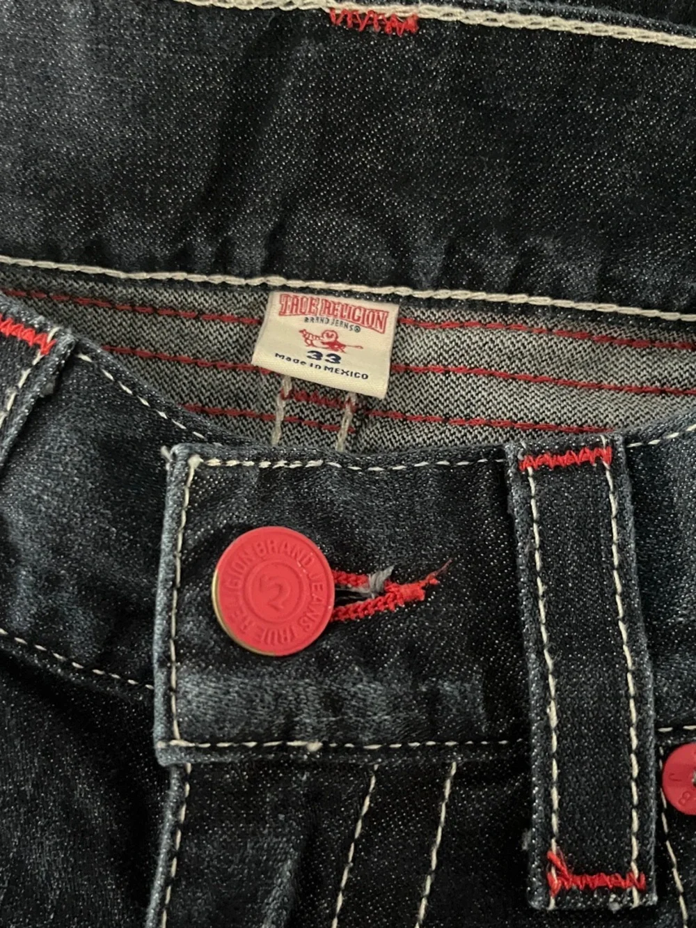 True Religion Slim Section Straight Leg Jeans Size 33 Inseam 33”